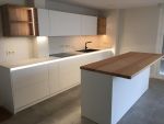 Cocina minimalista con isla